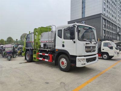 餐廚垃圾車(chē)，收集運(yùn)輸剩飯剩菜泔水垃圾我擔(dān)當(dāng)，干濕分離我本領(lǐng)大