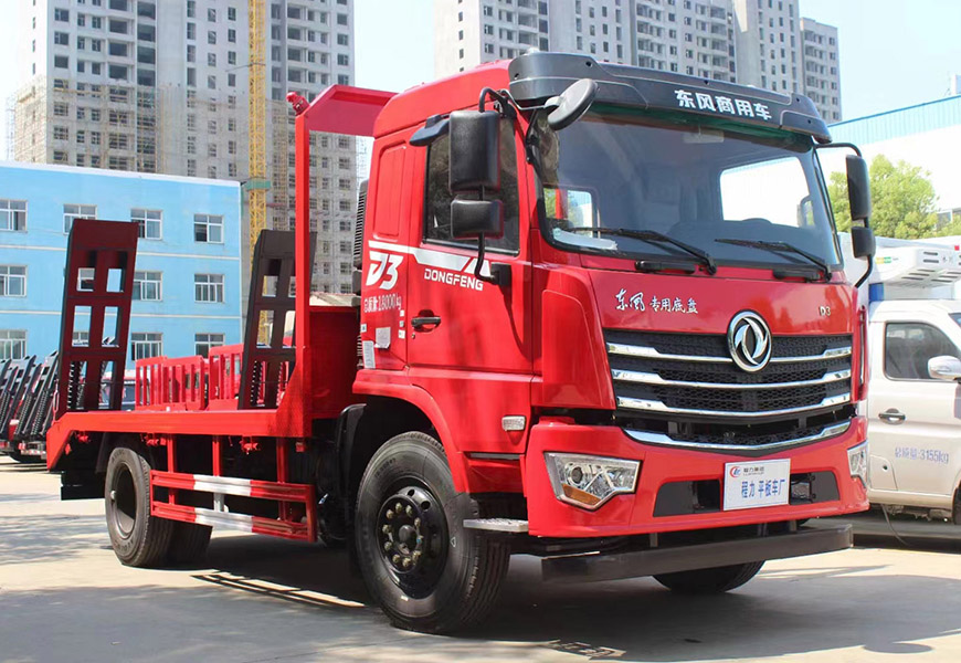 國(guó)六柳汽乘龍單橋平板運(yùn)輸車